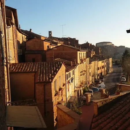 Appartamento Antico In D'epoca In Centro *